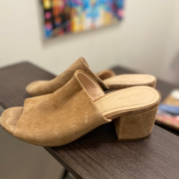 Aldo Sandals - Picture 1 of 4